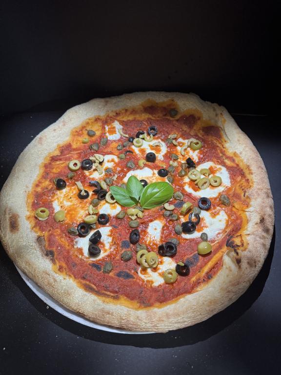 Pizza Napoli